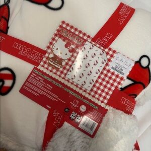 Hello Kitty Twin Blanket